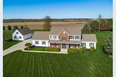 4645 Meadowgrove Drive NW, Carroll, OH 43112 - Photo 1