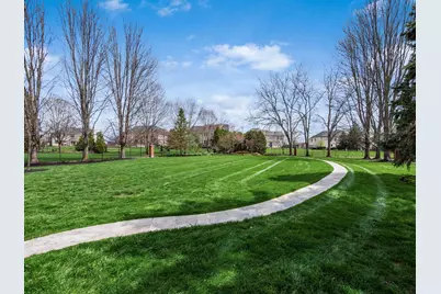 8844 Larchmont Court, Pickerington, OH 43147 - Photo 7