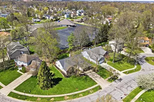 637 Ridenour Rd, Columbus, OH 43230 - Photo 59