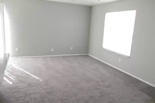 3545 Broadleaf Ln, Columbus, OH 43224 - Photo 7