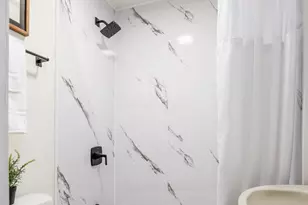 2227 Homestead Dr, Columbus, OH 43211 - Photo 19