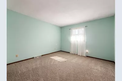 1975 Surrey Road, Blacklick, OH 43004 - Photo 31