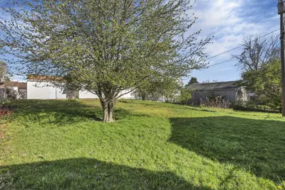 1093 Harwood Drive, Columbus, OH 43228 - Photo 39