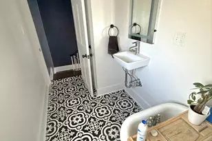 717 N High St, Lancaster, OH 43130 - Photo 9