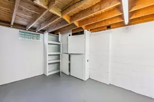 2027 Shawbury Ct W, Columbus, OH 43229 - Photo 29