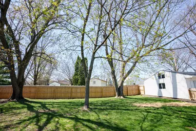 2027 Shawbury Court W, Columbus, OH 43229 - Photo 33