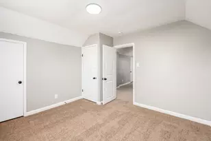 387 Morse Rd, Columbus, OH 43214 - Photo 29