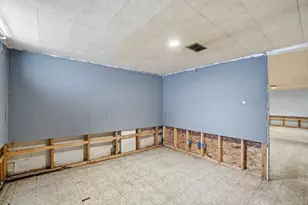 6365 Faircrest Rd, Columbus, OH 43229 - Photo 25