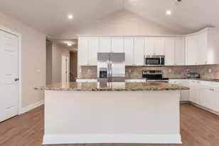 109 Narragansett Dr, Buckeye Lake, OH 43008 - Photo 13