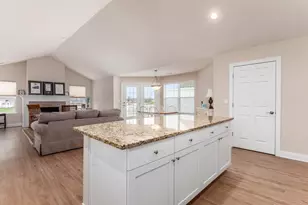 109 Narragansett Dr, Buckeye Lake, OH 43008 - Photo 15