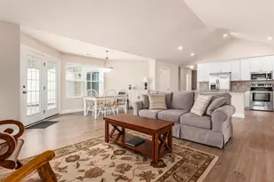 109 Narragansett Dr, Buckeye Lake, OH 43008 - Photo 23