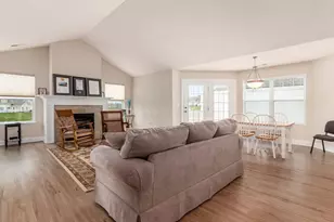 109 Narragansett Dr, Buckeye Lake, OH 43008 - Photo 21