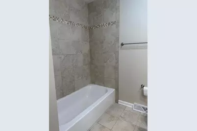 4979 Godown Road #4979, Columbus, OH 43220 - Photo 11