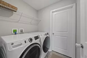 324 Kells Ct W, Newark, OH 43055 - Photo 37