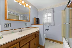 6909 Bartlett Rd, Reynoldsburg, OH 43068 - Photo 21