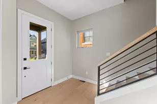 338 S Ohio Ave, Columbus, OH 43205 - Photo 5