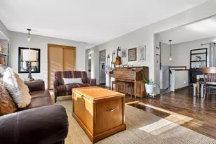 5513 Redwood Rd, Columbus, OH 43229 - Photo 9