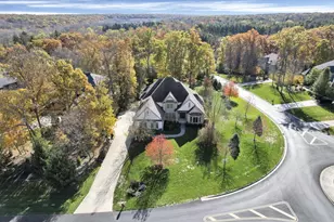 1551 Riverwood Ln, Powell, OH 43065 - Photo 17