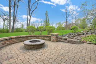 1551 Riverwood Ln, Powell, OH 43065 - Photo 3