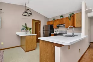 1769 Gardenstone Dr, Columbus, OH 43235 - Photo 7