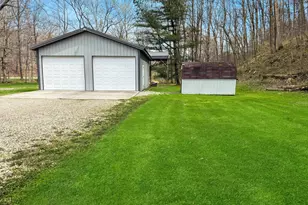 61558 Siverly Creek Rd, McArthur, OH 45651 - Photo 5