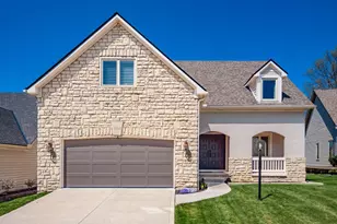 10417 Cambridge Pl, Powell, OH 43065 - Photo 1