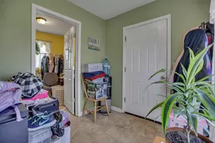 1892 Dyer Rd, Grove City, OH 43123 - Photo 21