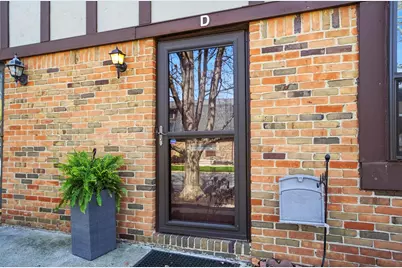 673 Olde Towne Avenue #16-673D, Columbus, OH 43214 - Photo 7