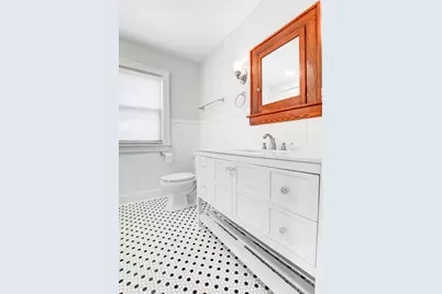 40 W Lincoln Street, Westerville, OH 43081 - Photo 29