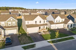 1325 Conductor Dr, Plain City, OH 43064 - Photo 7