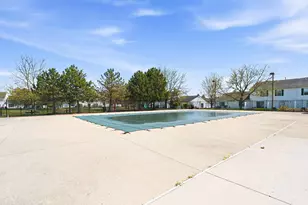 1990 Kyger Dr, Columbus, OH 43228 - Photo 43