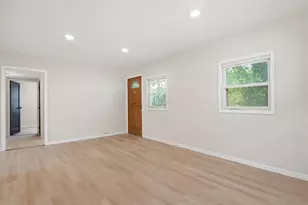 1074 S James Rd, Columbus, OH 43227 - Photo 5