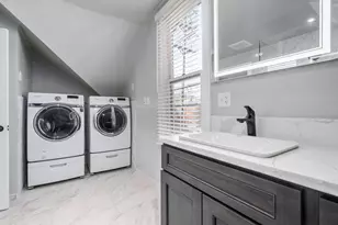 576 S Grant Ave, Columbus, OH 43206 - Photo 35