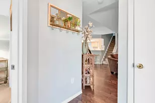 9472 Clermont Blvd, Powell, OH 43065 - Photo 5