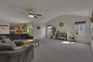 804 Orwell St, Lithopolis, OH 43136 - Photo 15