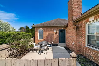 2444 Hooverside Lane, Grove City, OH 43123 - Photo 3