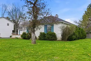 6881 Roundelay Rd N, Reynoldsburg, OH 43068 - Photo 3