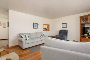 1165 W Taylor St, Zanesville, OH 43701 - Photo 7