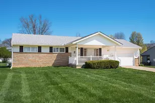 1165 W Taylor St, Zanesville, OH 43701 - Photo 1