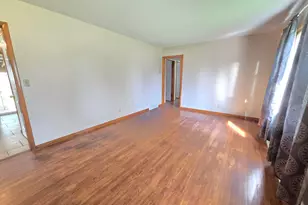 438 Mackey St, Galion, OH 44833 - Photo 11