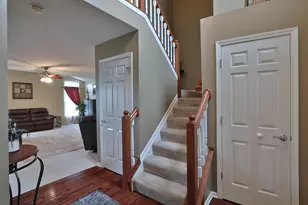 641 Meadows Dr, Delaware, OH 43015 - Photo 5