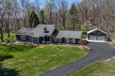 39 Victoria Drive, Granville, OH 43023 - Photo 1