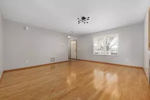 664 Penn St, Galloway, OH 43119 - Photo 9