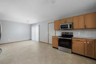 664 Penn St, Galloway, OH 43119 - Photo 17