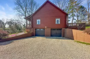 1795 Lovers Ln, New Lexington, OH 43764 - Photo 3