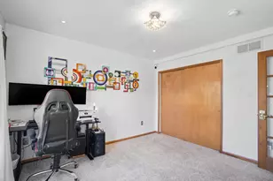 6293 Andrews Dr W, Westerville, OH 43082 - Photo 49