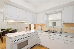 1170 St Agnes Ave, Columbus, OH 43204 - Photo 11