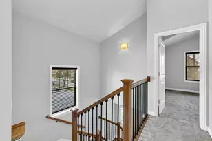 530 E Beck St, Columbus, OH 43206 - Photo 17