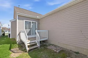 5721 Gadston Way, Columbus, OH 43228 - Photo 5