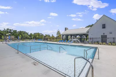 352 Oakmont Drive, Commercial Point, OH 43116 - Photo 9